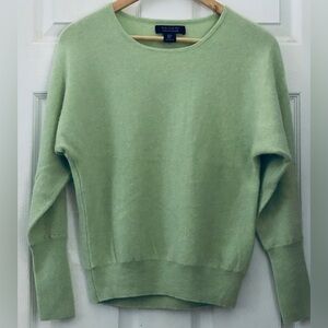 Tahari Women's Cashmere Light Green Crew Neck Sweater